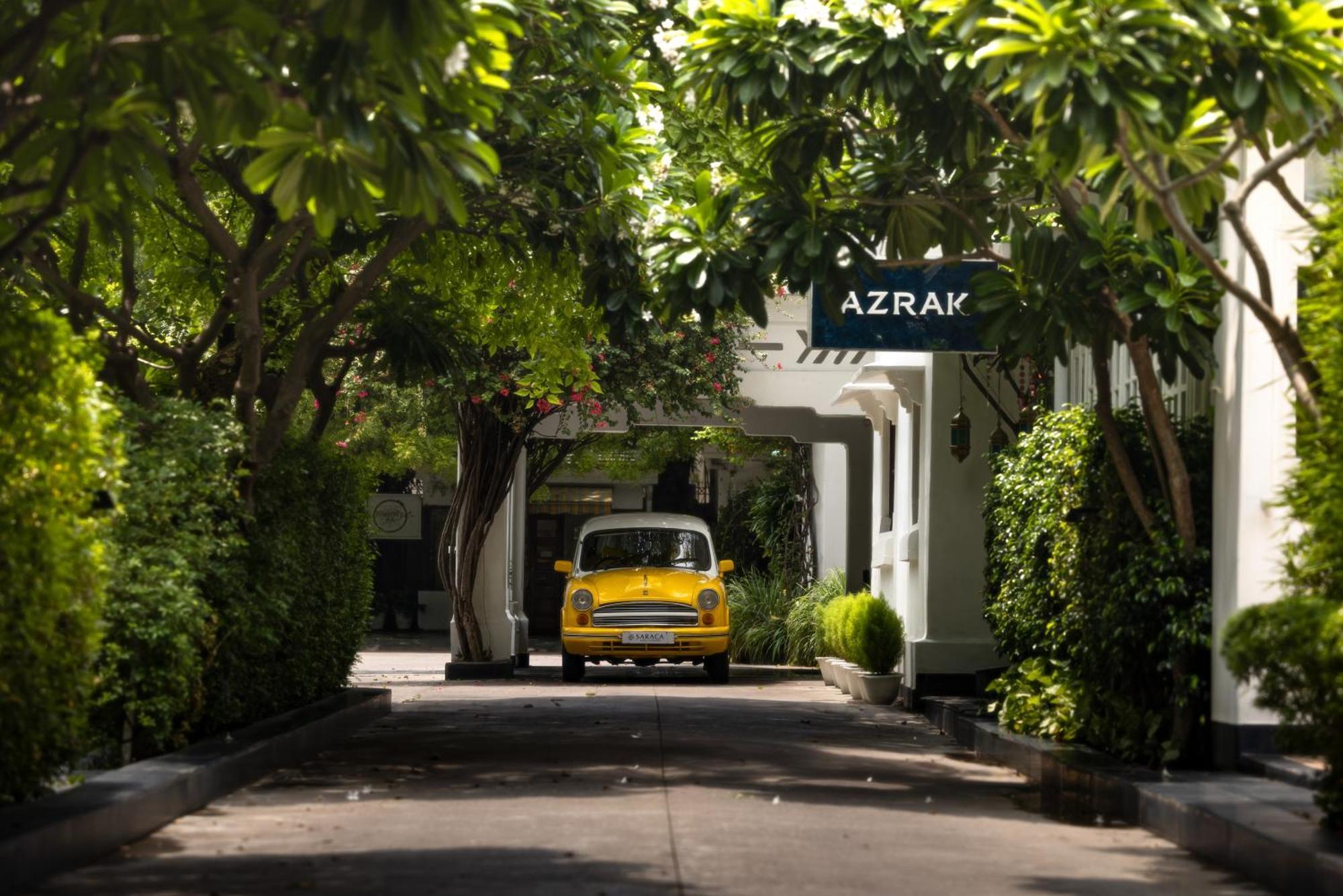 Saraca Hotel Lucknow Esterno foto