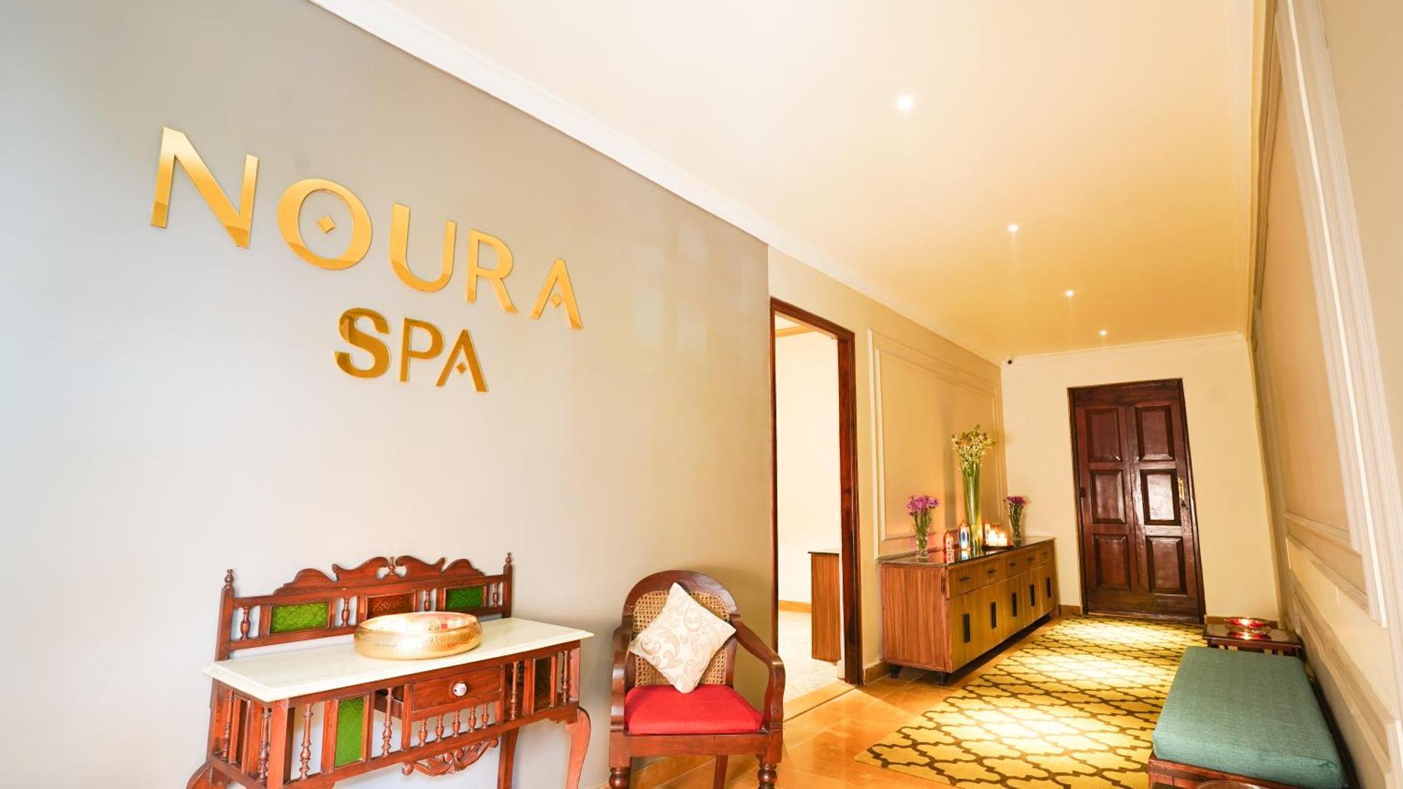 Saraca Hotel Lucknow Esterno foto